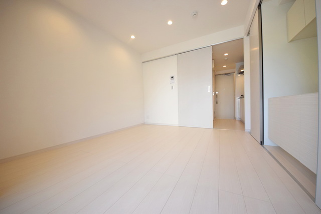 拡大写真:リブリスイートピースリー 2階201の☆明るいお部屋☆