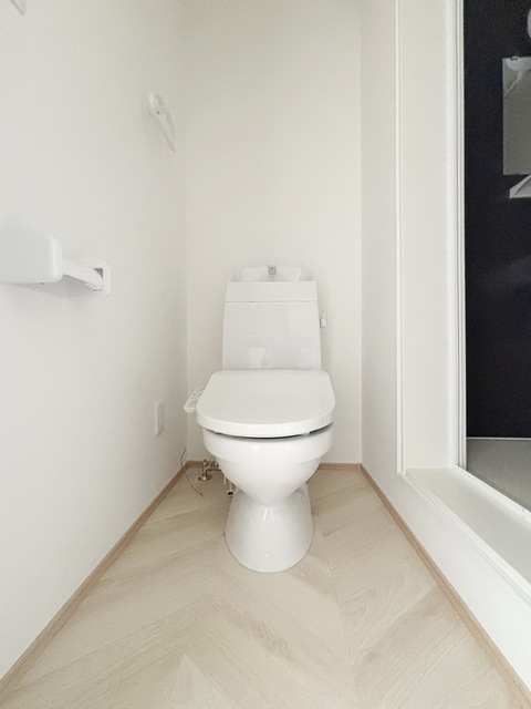拡大写真:グランディア南橋本 3階303の〜トイレの時間も大切なひととき〜