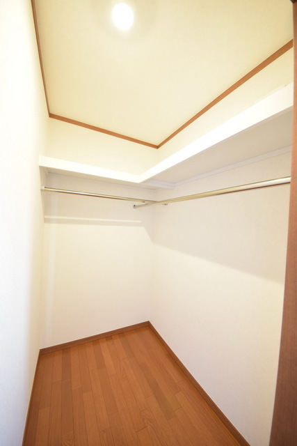拡大写真:ForestMaisonJ 1階101の〜収納もお任せを〜