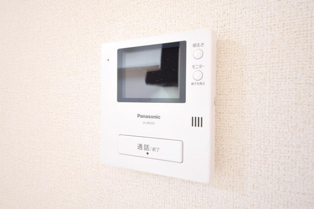 拡大写真:ルミエールM 2階201の〜安心安全ですねっ〜