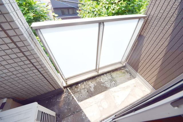 拡大写真：カトレア 2階202の〜今日も朝からお洗濯〜