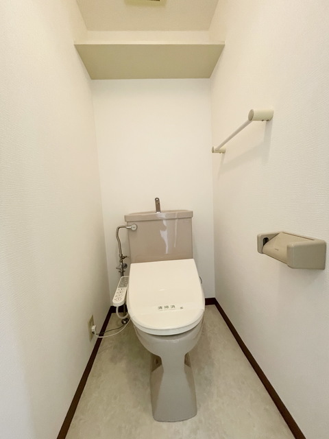 拡大写真:レイハウス橋本 1階102の〜トイレの時間も大事なひと時〜