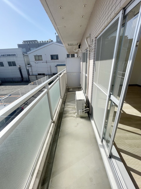 拡大写真:レイハウス橋本 3階303の〜今日は朝からお洗濯〜