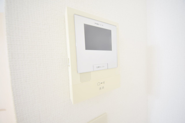 拡大写真:イザットパレス相模原 1階103の〜はーいどなた〜