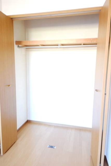 拡大写真:セレッソB 1階103の〜何入れようかな〜