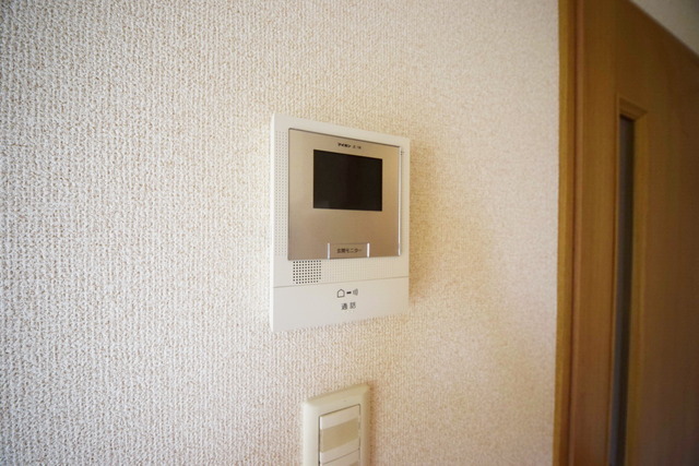 拡大写真：エーデル２ 2階201の★はーいどなた★
