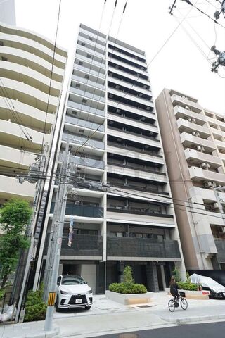 S-RESIDENCE堺筋本町Deuxの外観