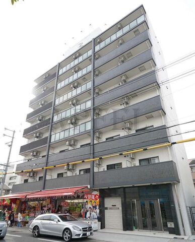 グランデュール鶴橋の外観