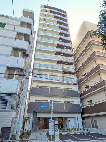 セレニテ新大阪ミラク弐番館の外観