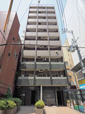 写真:サムティ本町東レジックスの外観