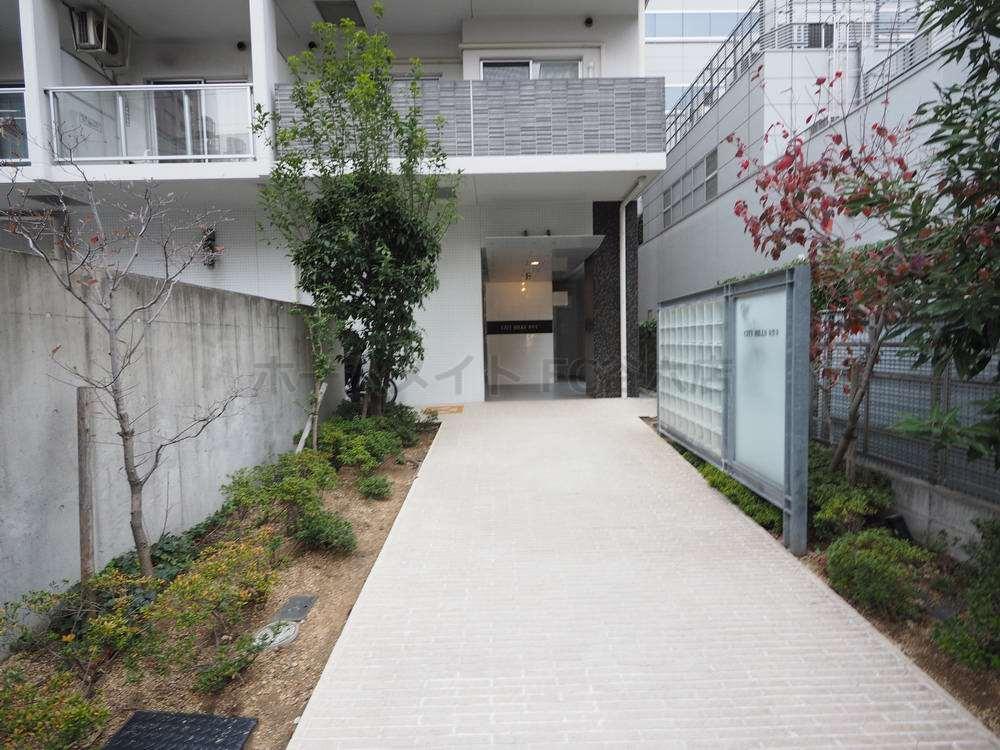 拡大写真:シティヒルズ安堂寺 5階504のエントランス