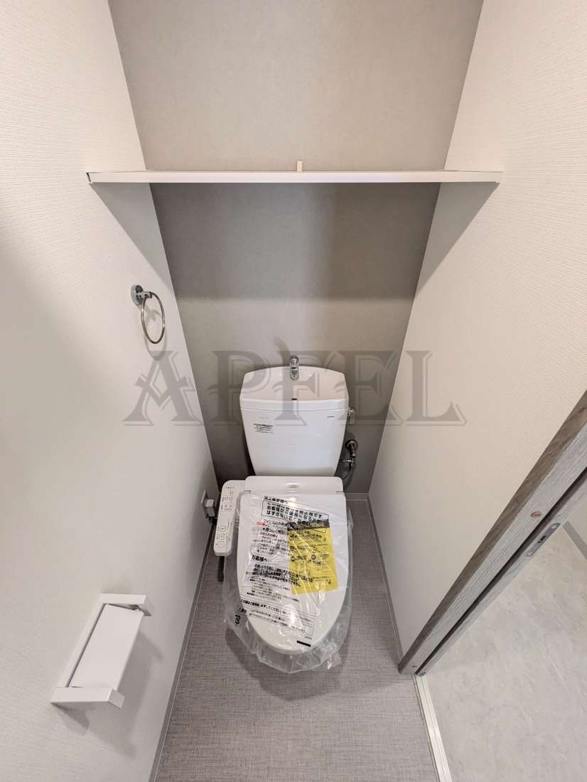 拡大写真:La Casa 上汐 4階401のトイレ