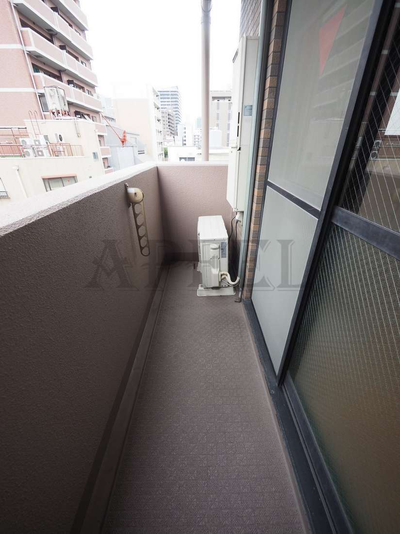 拡大写真:ラナップスクエア南森町 5階501のバルコニー