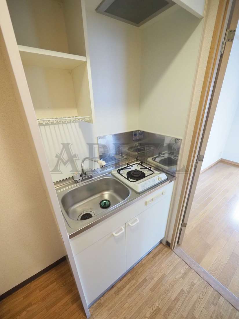 拡大写真:ラナップスクエア南森町 5階501のキッチン
