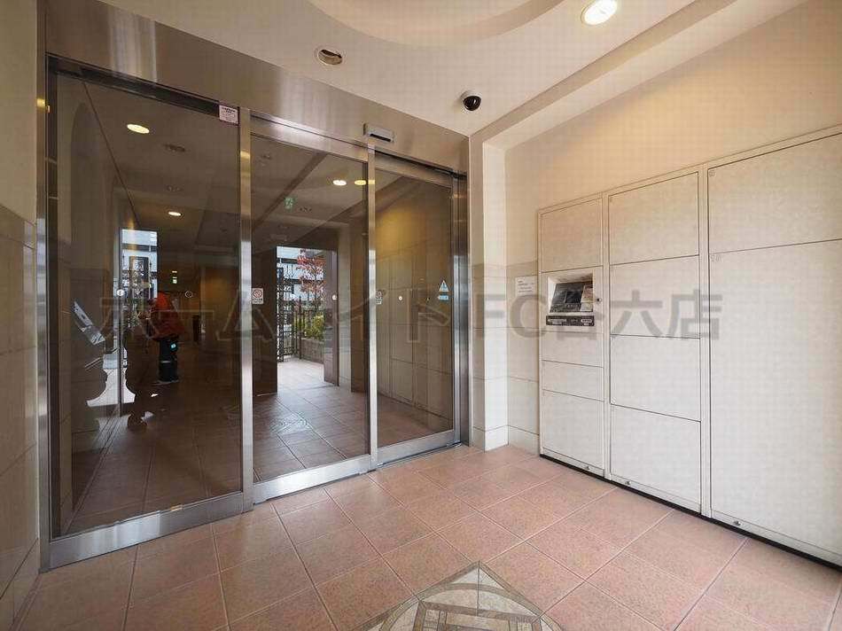 拡大写真:セレッソコート上本町EAST 4階404のエントランス