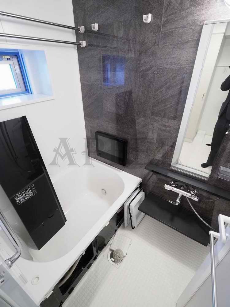 拡大写真:エステムコート北堀江Ⅱ 12階1202の風呂