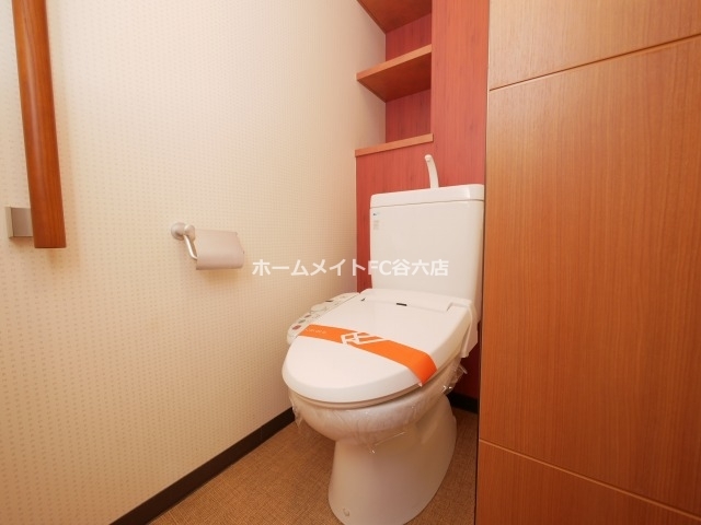 拡大写真:CITY SPIRE上町台 4階403のトイレ