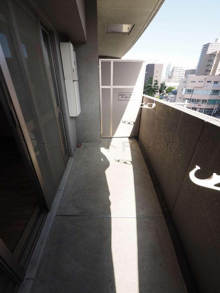 拡大写真:ビラージュプラム 6階602のバルコニー