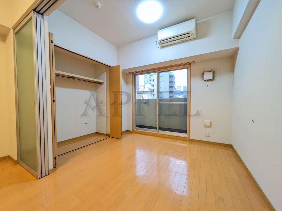 拡大写真:ONE ROOF FLAT FUKUSHIMA 10階1010の寝室