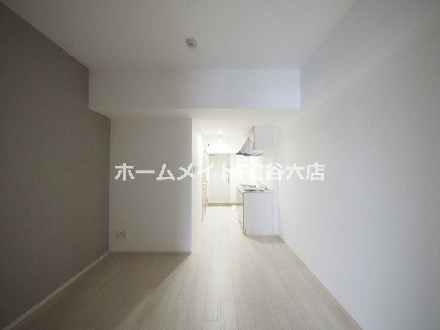 拡大写真:AND TERRACE 文の里 2階209の居間