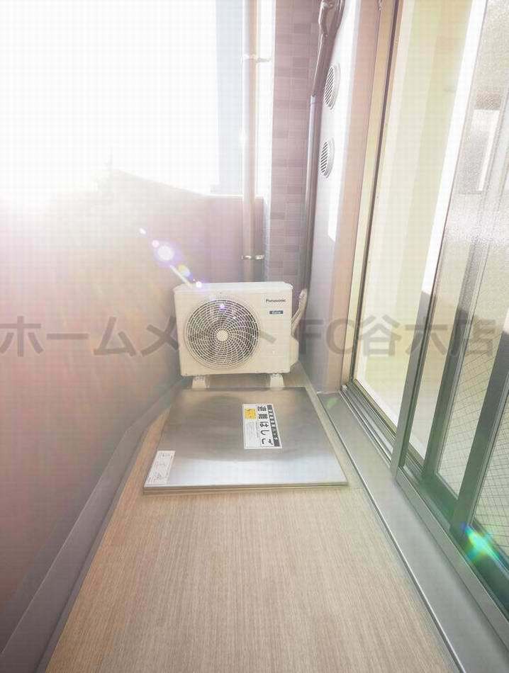 拡大写真:La Douceur梅田West 8階801のバルコニー