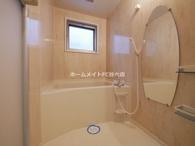 拡大写真:URBAN FLATS江坂 10階1007の風呂
