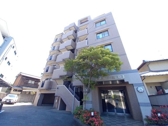 エテルナ高取2の外観