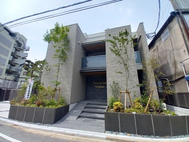 プランドゥブレ西新の外観