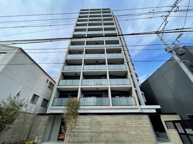 デュオフラッツ西新EASTの外観