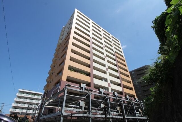 ライオンズマンション桜坂シティの外観