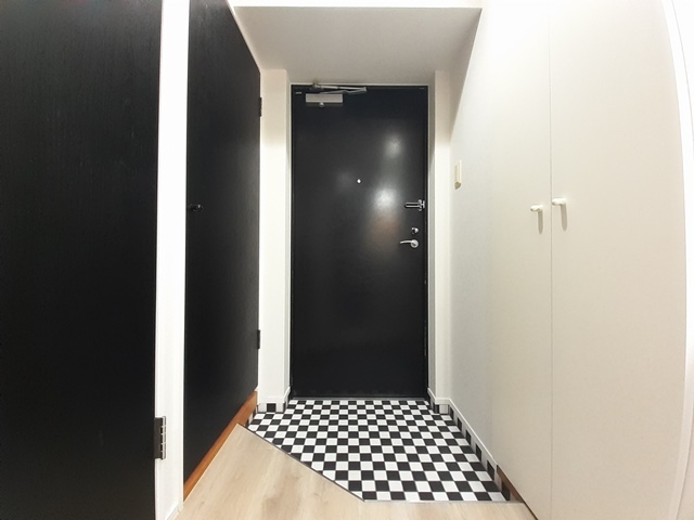 拡大写真:エンクレスト赤坂壱番館 6階601の玄関