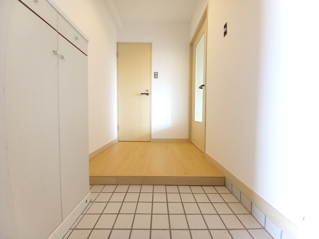 拡大写真:ハーバーサウス(HarborSouth) 5階501の玄関