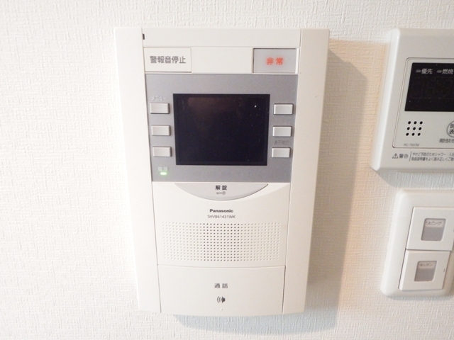 拡大写真:ウィステリア桜坂ヒルズ 6階602のセキュリティ