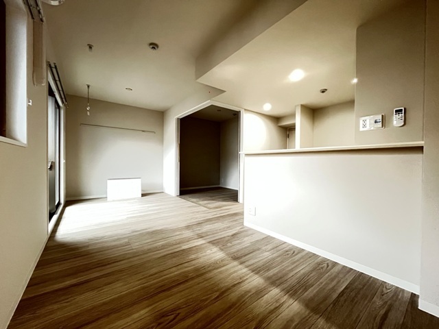 拡大写真:レトワール今川 2階202の202号室写真
