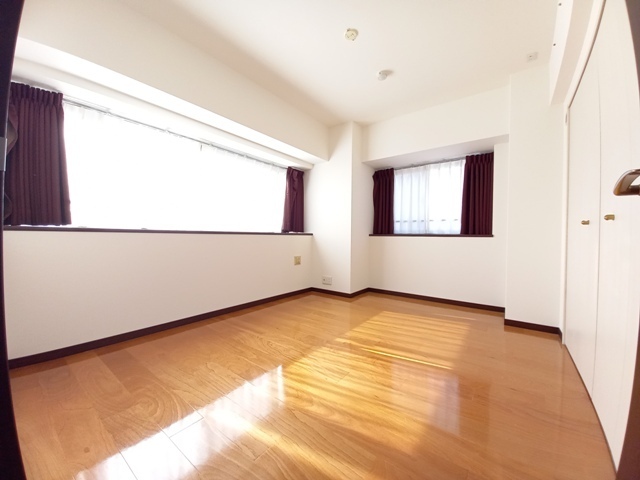 拡大写真:ピエールボレ室見 7階701の寝室