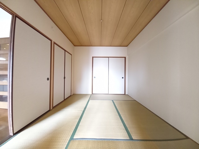 拡大写真:ケイエル姪浜 3階307の内装