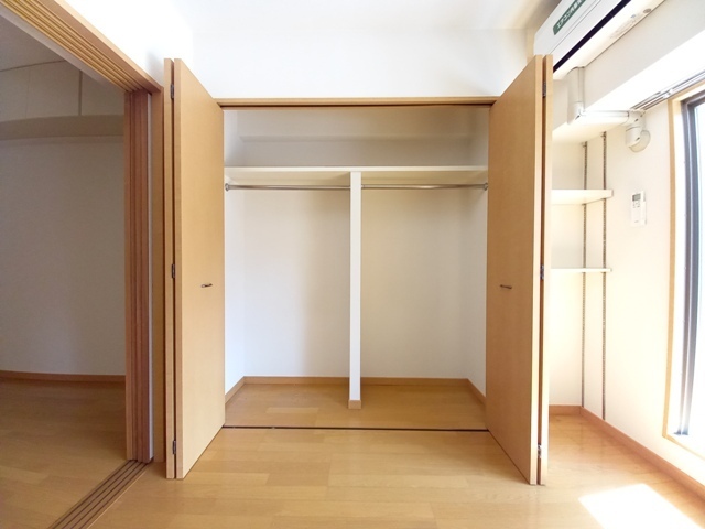 拡大写真:アーバス大手門 6階608の収納