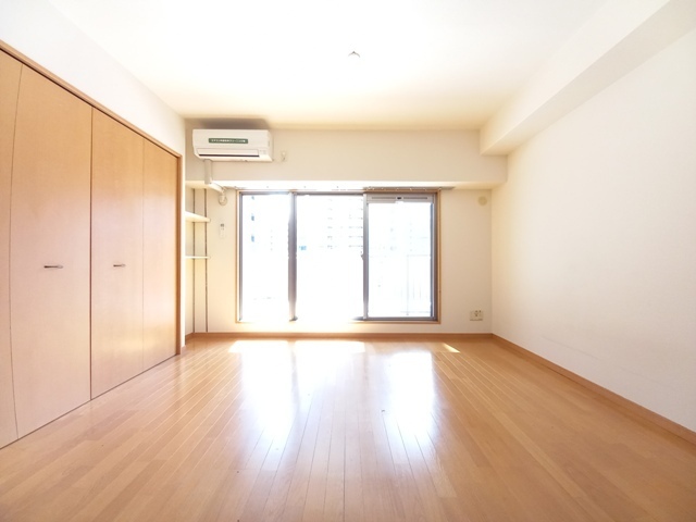 拡大写真:アーバス大手門 6階608の内装