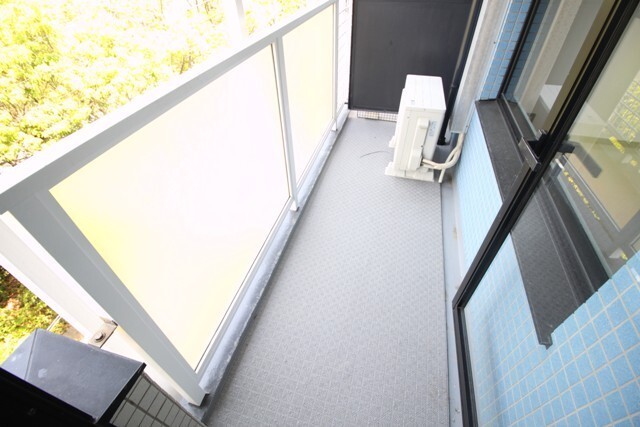拡大写真:KDXレジデンス西新 3階303のバルコニー