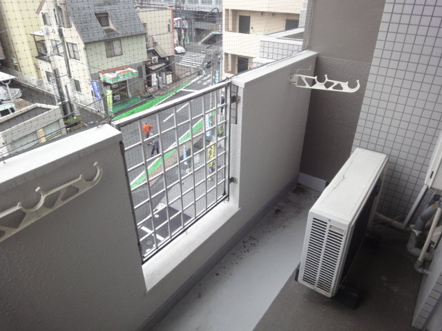 拡大写真：福岡市西区姪の浜４丁目 6階601の居間