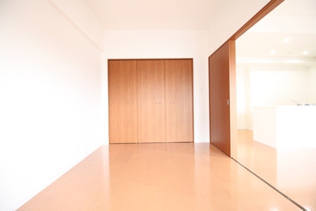 拡大写真:エコルクス赤坂2 7階702の居間