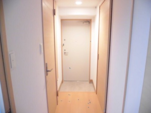 拡大写真:オークマンション 3階301の玄関
