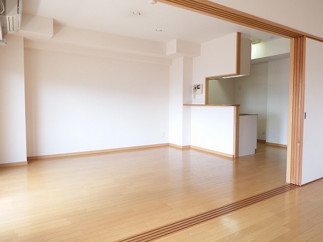 拡大写真:アーバス大手門 4階402の内装