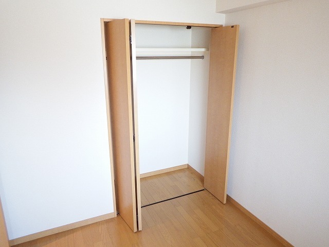 拡大写真:アーバス大手門 4階402の収納