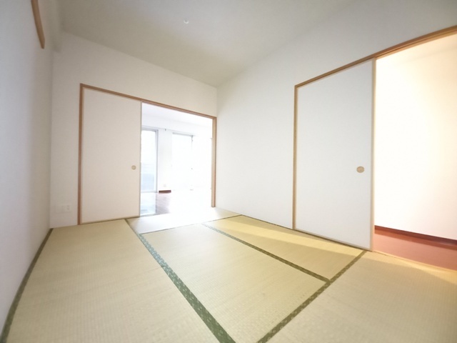 拡大写真:ライオンズマンション桜坂シティ 3階302の内装