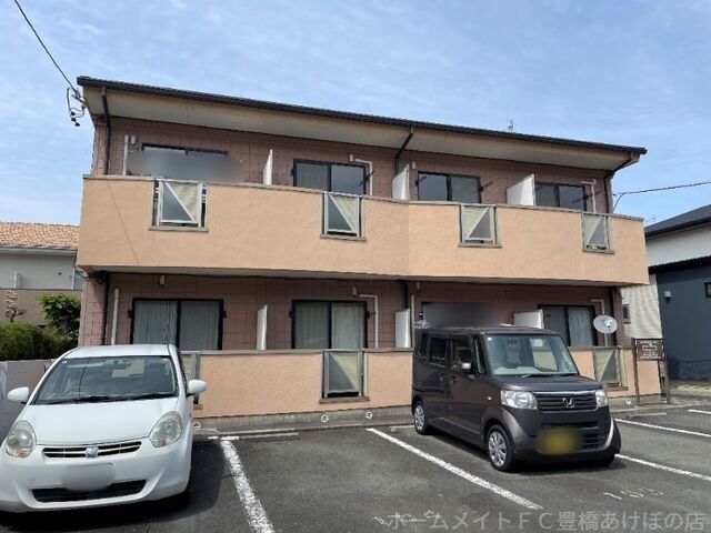 拡大写真:パークハイツ・平川 2階203の建物外観