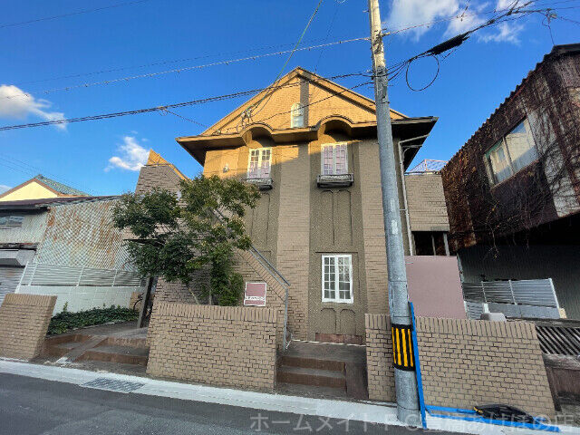 拡大写真:ユトリロ談合町 2階205の建物外観
