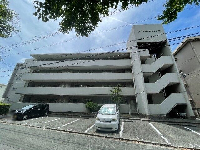 拡大写真:パークサイドハイムⅡ 4階402の建物外観