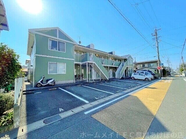 写真：グリーンステージ中橋良　Aの外観