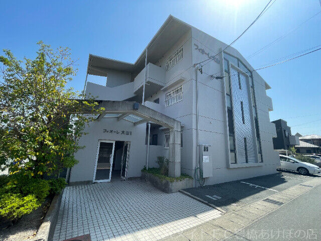 拡大写真:フィオーレ大山I 1階103の建物外観
